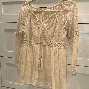 Sundance Elegant Cream Lace Women's Top NWOT